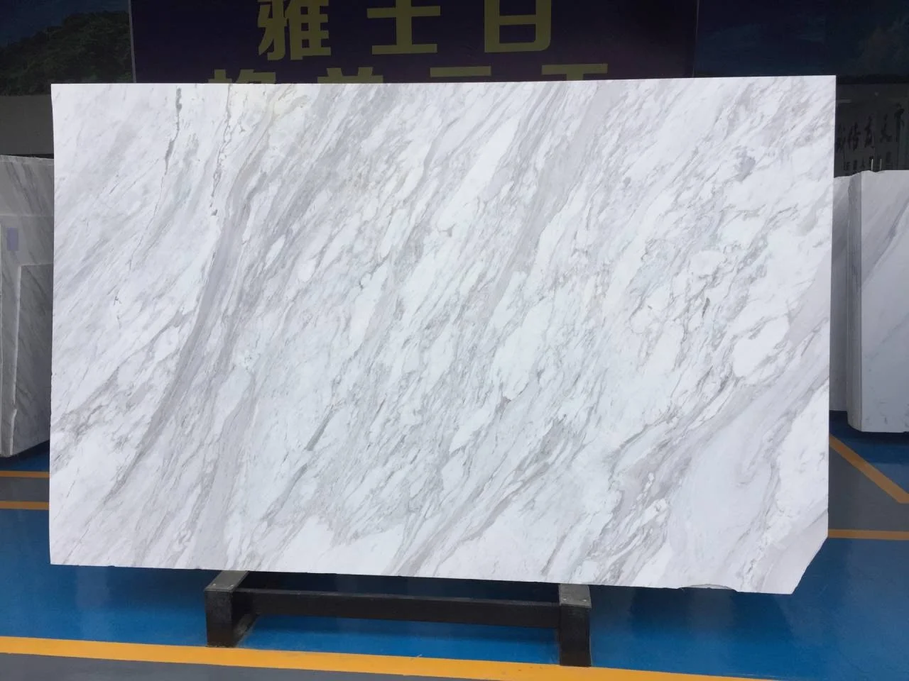 Natural stone tile Volakas White Marble tile