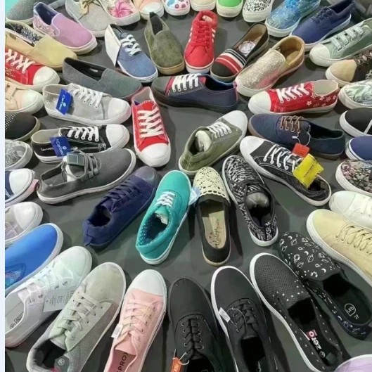 Mix style Stock Cheap Lady injection Canvas Casual Shoes Stock Wholesale Fashionable Canvas Lady Shoes wholesale