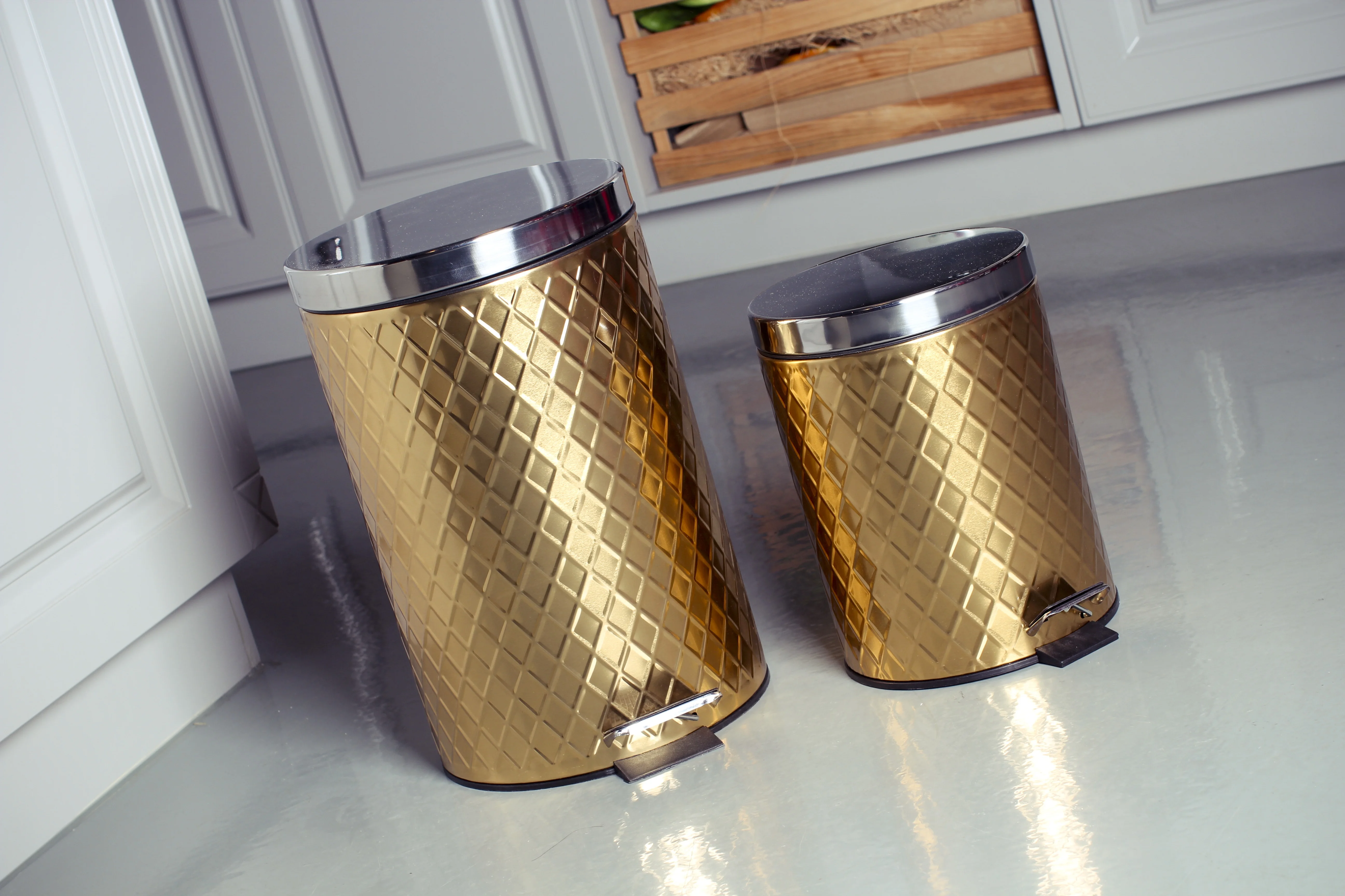 Круглая мусорная корзина 3L-40L для ванной комнаты кухонная с крышкой Настольная металлическая