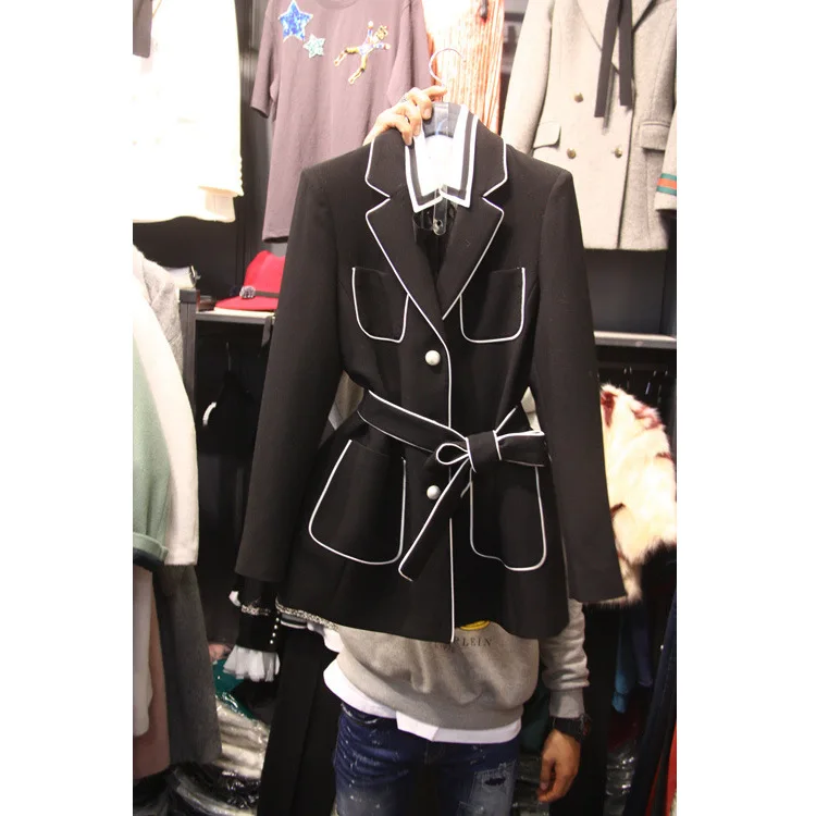 Spring and autumn Korean jacket women lace up black suit pearl button commuter black coat women