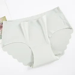 Natural Latex Seamless Ice Silk Underwear Anti-Bacterial Breathable trackless underpants Women pure color Panties