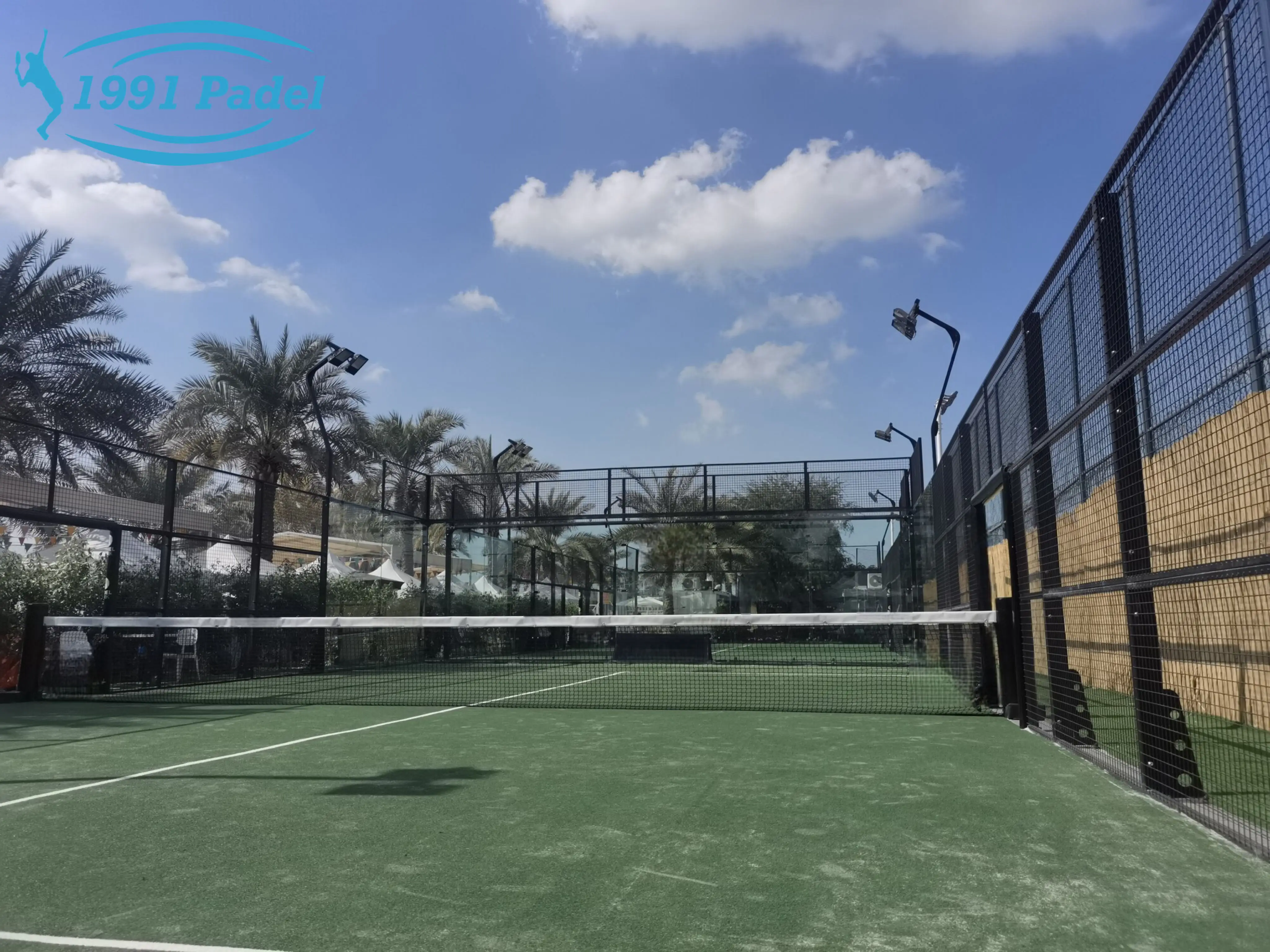 Indoor Panoramic Padel Tennis Court Supplier Artificial Grass Cancha De Padel Customized Padel Tennis Court