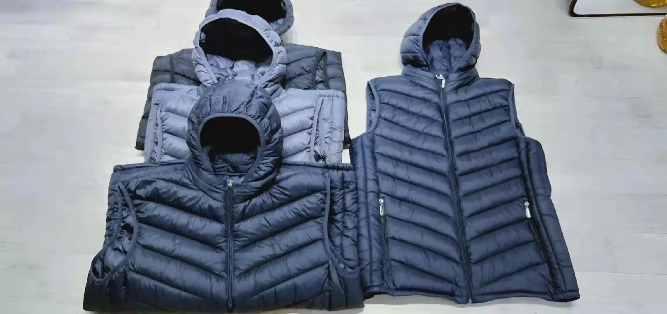 100% down cotton  craft   in  Stock  puffer jacket   man down jacket  puffer vest