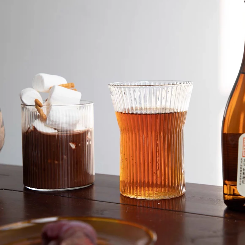 Оптовая продажа стеклянная чайная чашка стеклянные чашки в рубчик для молока и кофе с деревянным тепловым щитком
