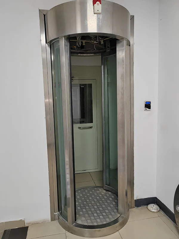 Shape Commercial Security Glass Door Lock With Key For Entrance Security Automatic Curved Flutted Glass Door Bank ATM Doors