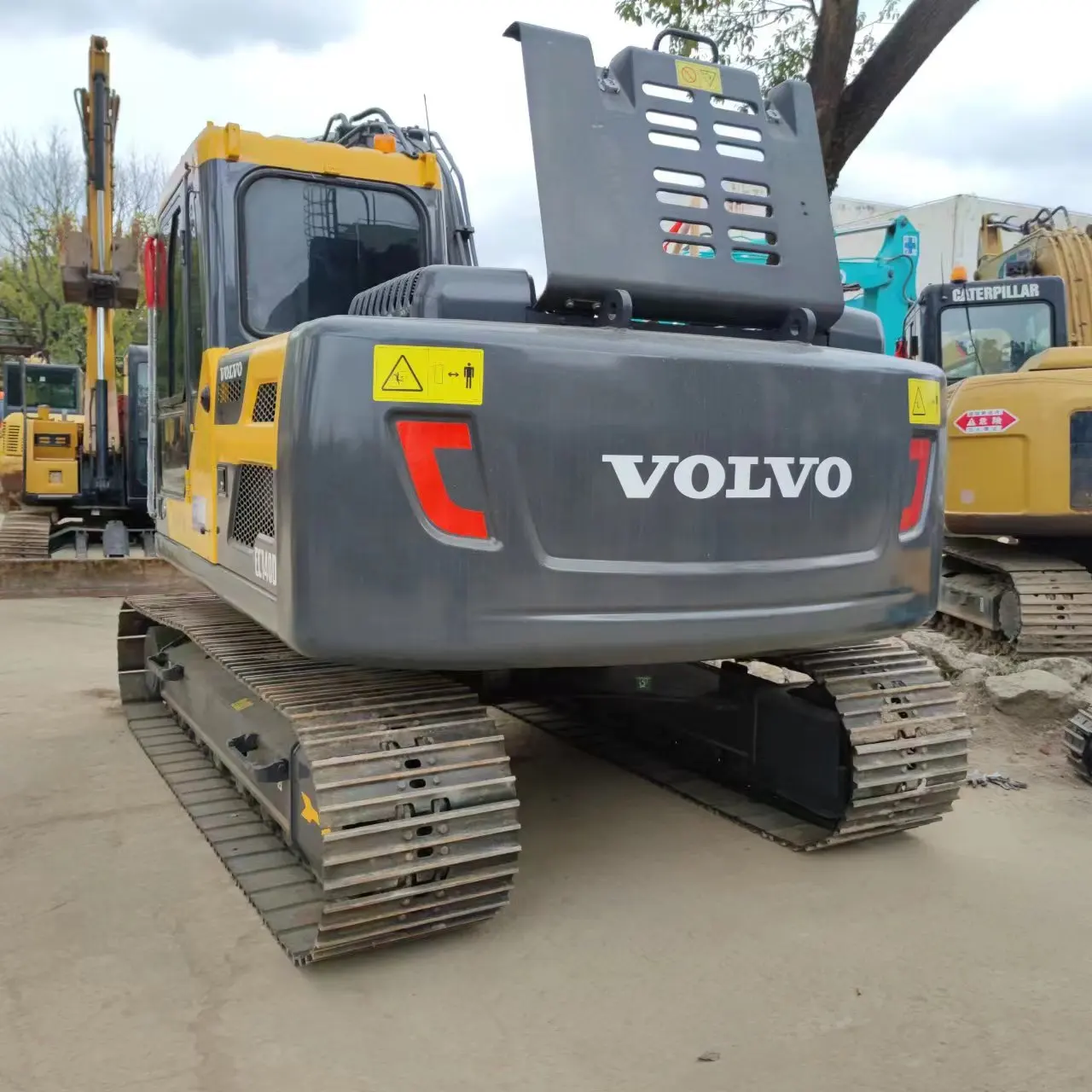 South Korea-Made Original Volvo EC140 D Mini Excavator 14 Ton Tracked Shovel Low Price Features Engine Pump Motor Gearbox