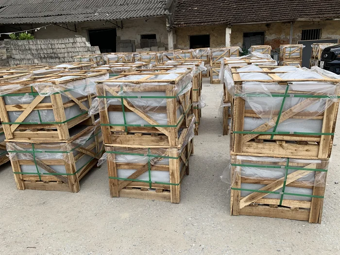 Эластон Вьетнам-это блок специализирующийся на поставке продуктов из известняка синего цвета используемых в плиточной обработке с множеством разнообразных