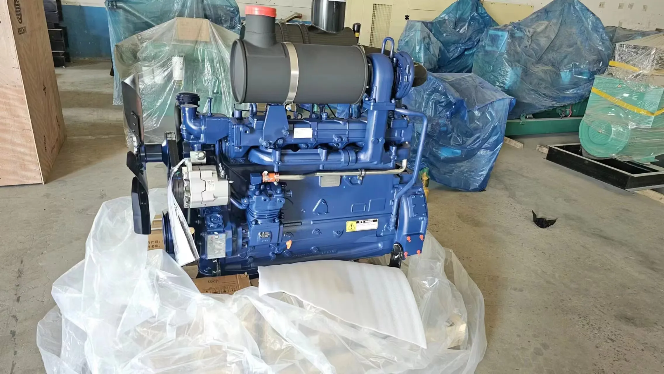 194 HP engine four-stroke BF6M1015CP six-cylinder engine