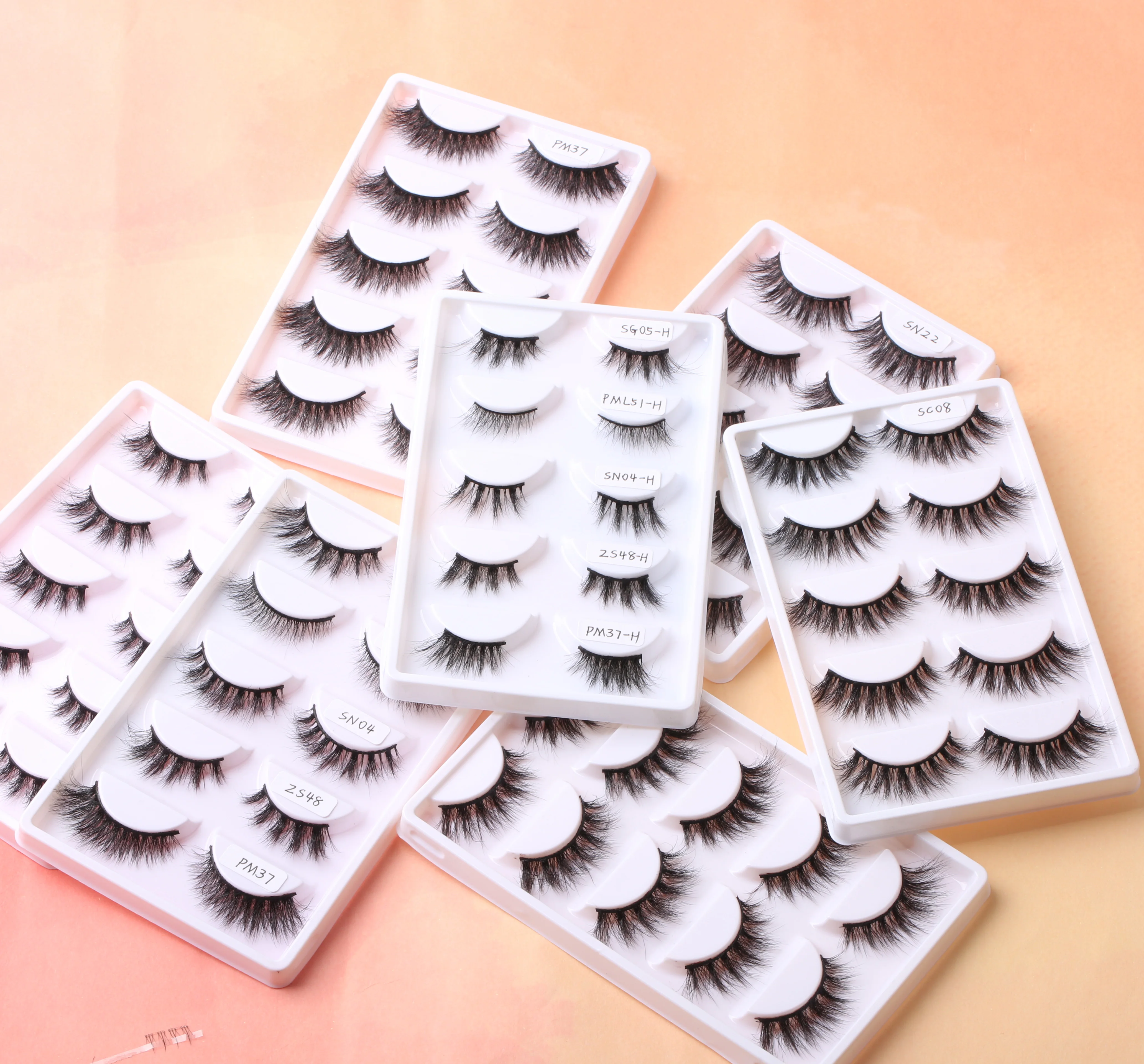 New Arrival 3D real mink fluffy soft lashes wholesale cruelty free mink lash 5 pairs lash set with white tray popular styles