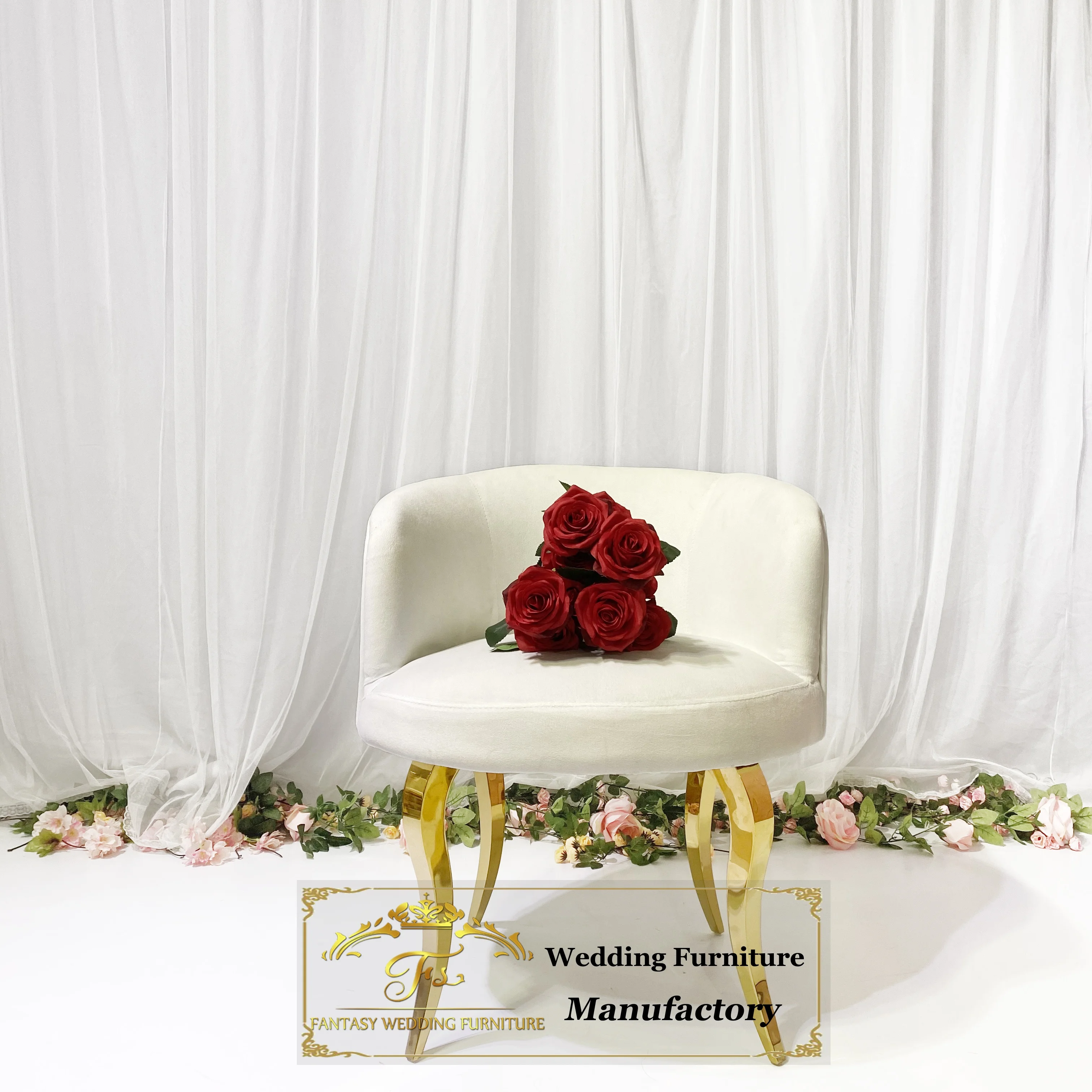 luxury royal wedding velvet sofa chairs with crystal back for wedding ceremony