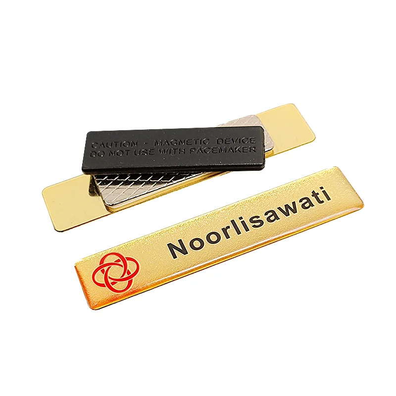 Custom Printed Metal Epoxy Covering Lapel Pin Retractable Gold Metal Name Badges With Magnetic Back
