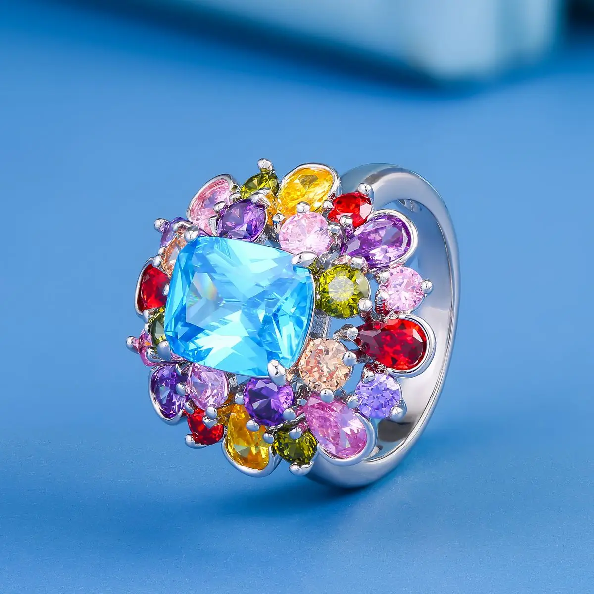 Wholesale shiny colorful CZ rings new model brass wedding fashion 2020 women jewelry flower ring