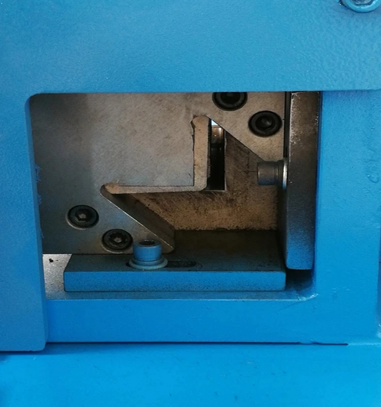 Angle steel flange line meets European high-end standards china hvac duct machine