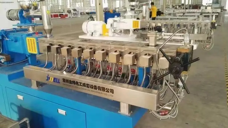 Parallel twin screw extruder pelletizing machine for compounding modify pellet manufacture machine