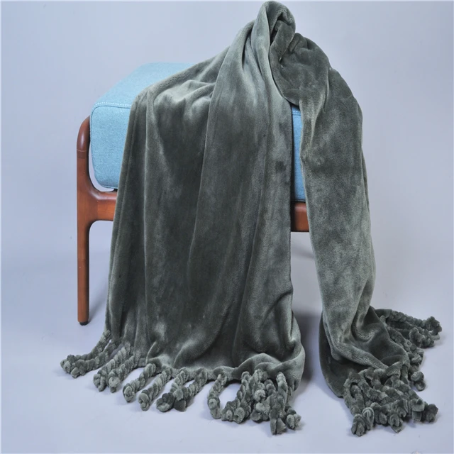 Portable wearable weighted stitch beach blankets hoodie for sand 20 lbs