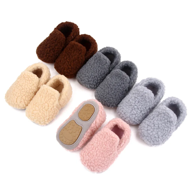 High Quality Plush Coral Velvet Warm Baby Toddler Shoes Floor Slippers Winter Warm Wholesale Baby Cotton Shoes
