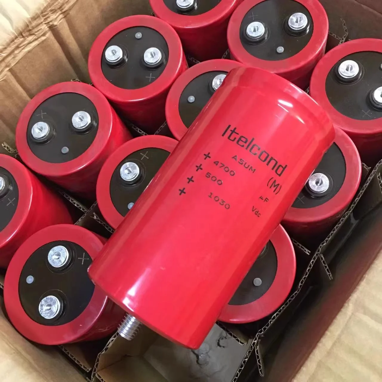 The new Italian-Atecon Iteicond   ASUM 4700UF 500V   77X145MM Fever audio filter capacitor