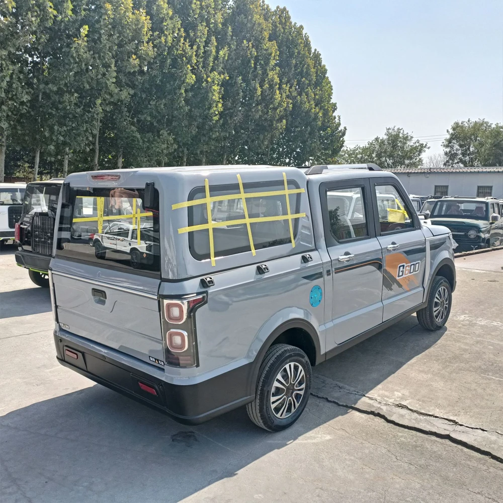 2022 New Electric Pickup 4 wheel Four door Electric Pick Up Mini Trucks Electric Cargo Vehicle Made In China