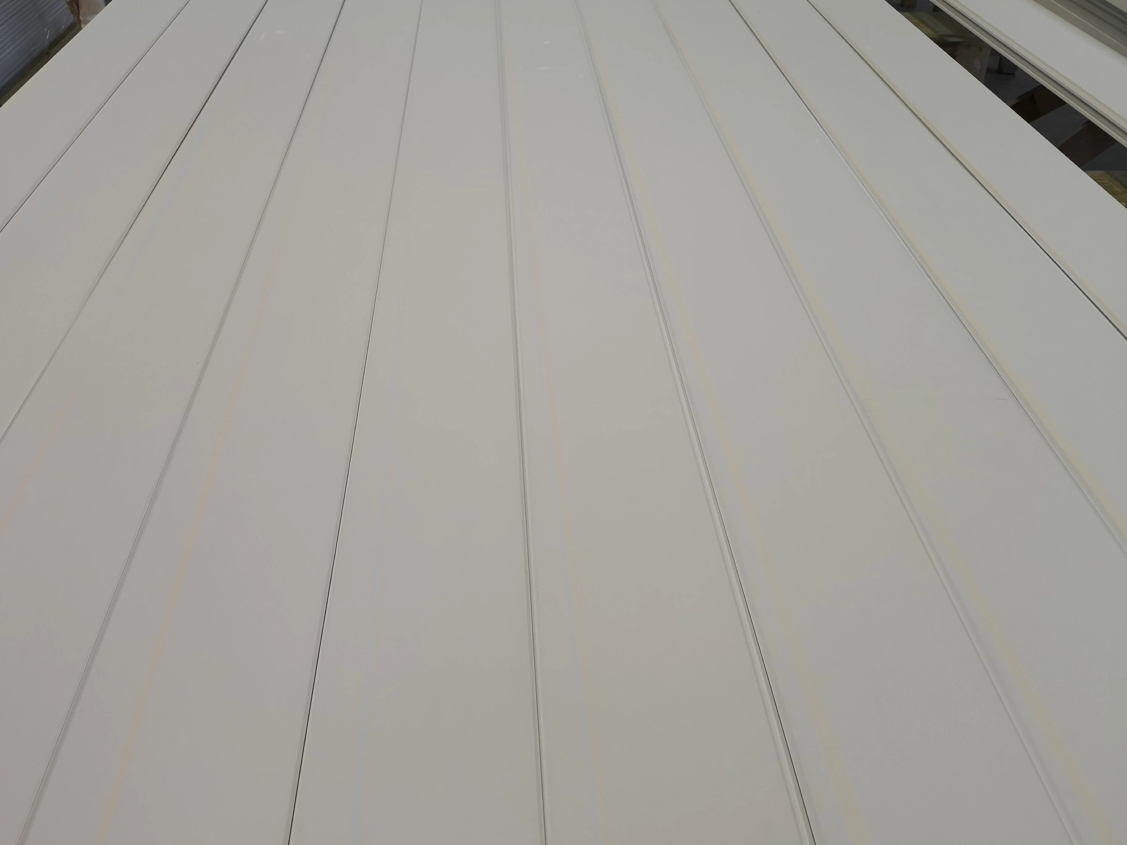 Плинтус с покрытием Gesso Shiplap
