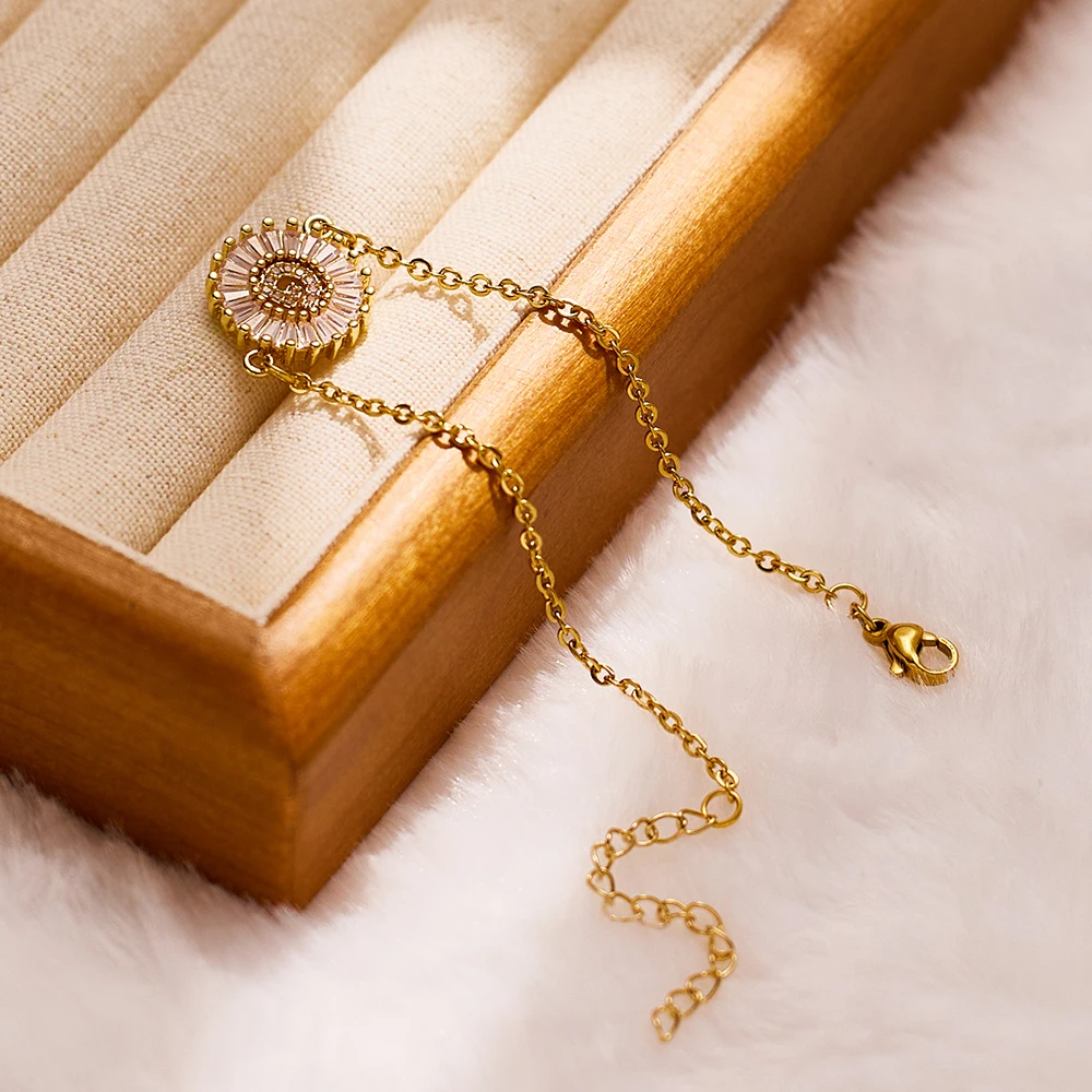 Kingtai Wholesale Designer Tarnish Free Waterproof Charm Engraved Stainless Steel Gold Plated Fashion Jewelry Chain Bracelet