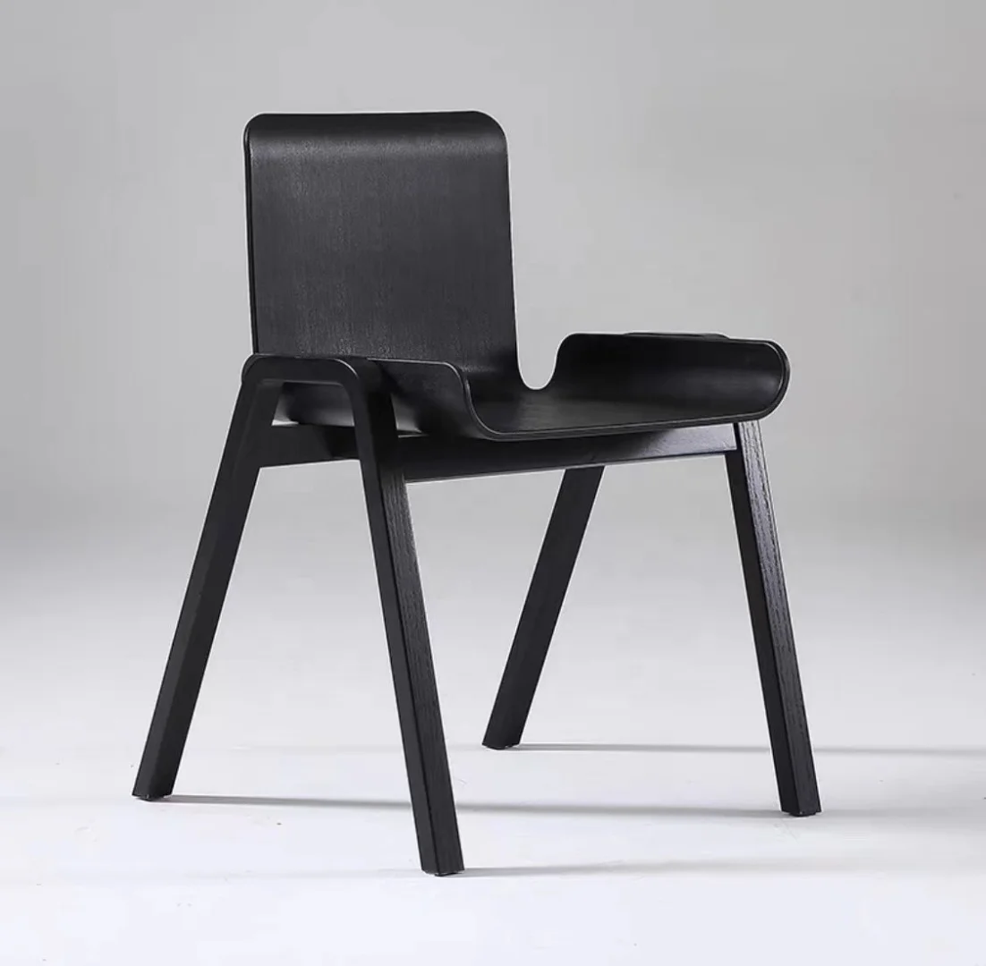 2021 new colorful stackable design plastic seat with beech leg coffee dining chair