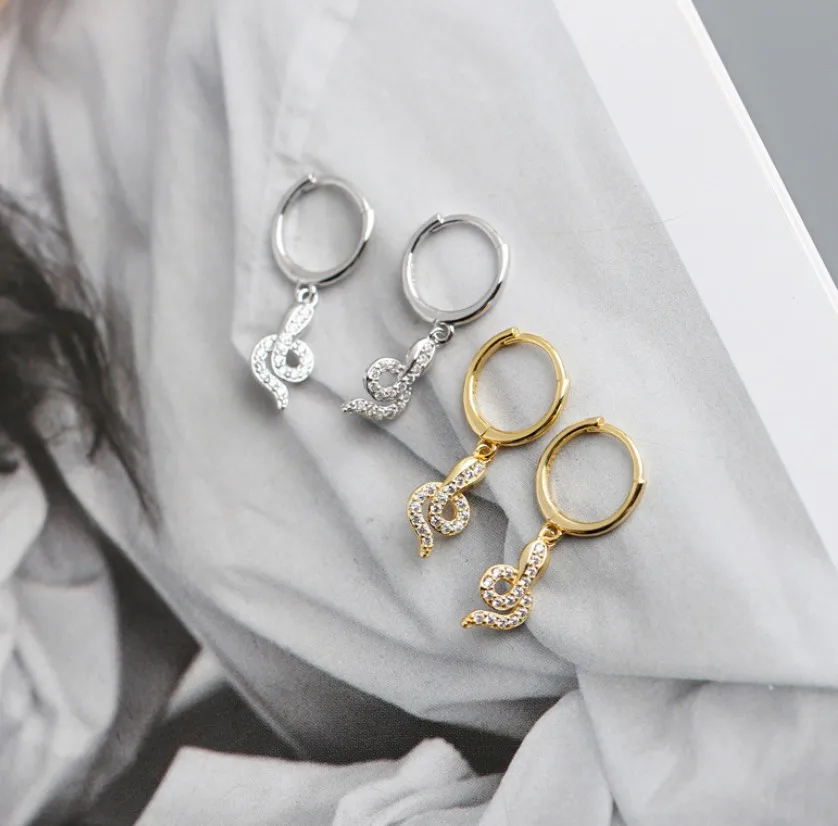 
Minimalist 925 Sterling Silver Snake Stud Earrings Huggies Ear Studs Ellipse Handmade Earrings Zircon Ear Clip Jewelry 