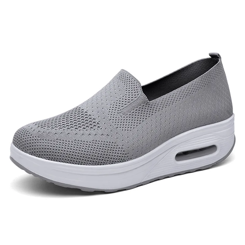 2022 Fashion Knitted Women Slip-on Walking Shoes Fashion Casual Sneakers