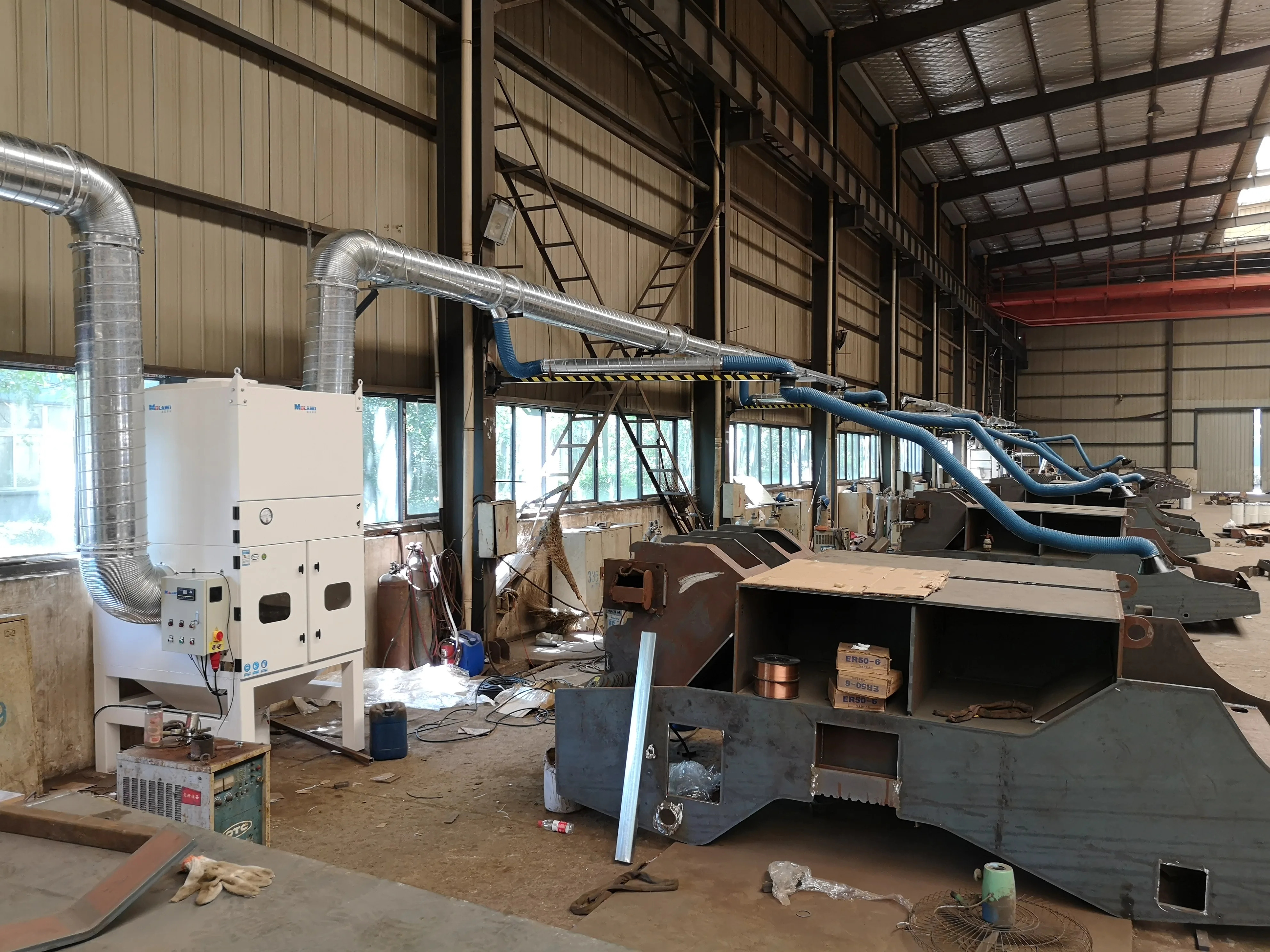 Factory Price Industrial Dust Collectors For Laser Cutting Welding Fume Smoke Extractor Cartridge Filter Air Cleaning Equipment