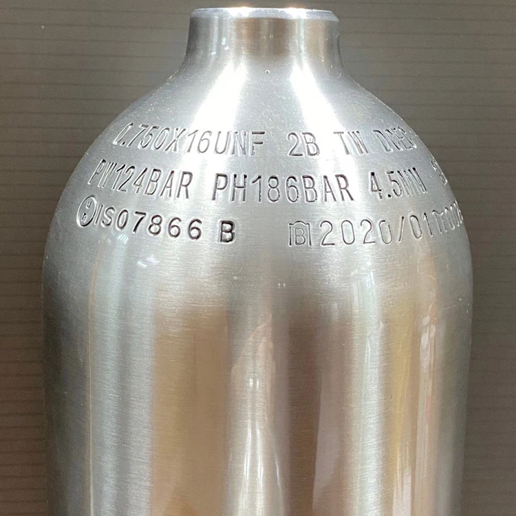 Hot Sale 0.8L High Pressure CO2 Gas Cylinder with w21.8handle lateral valve for aquarium