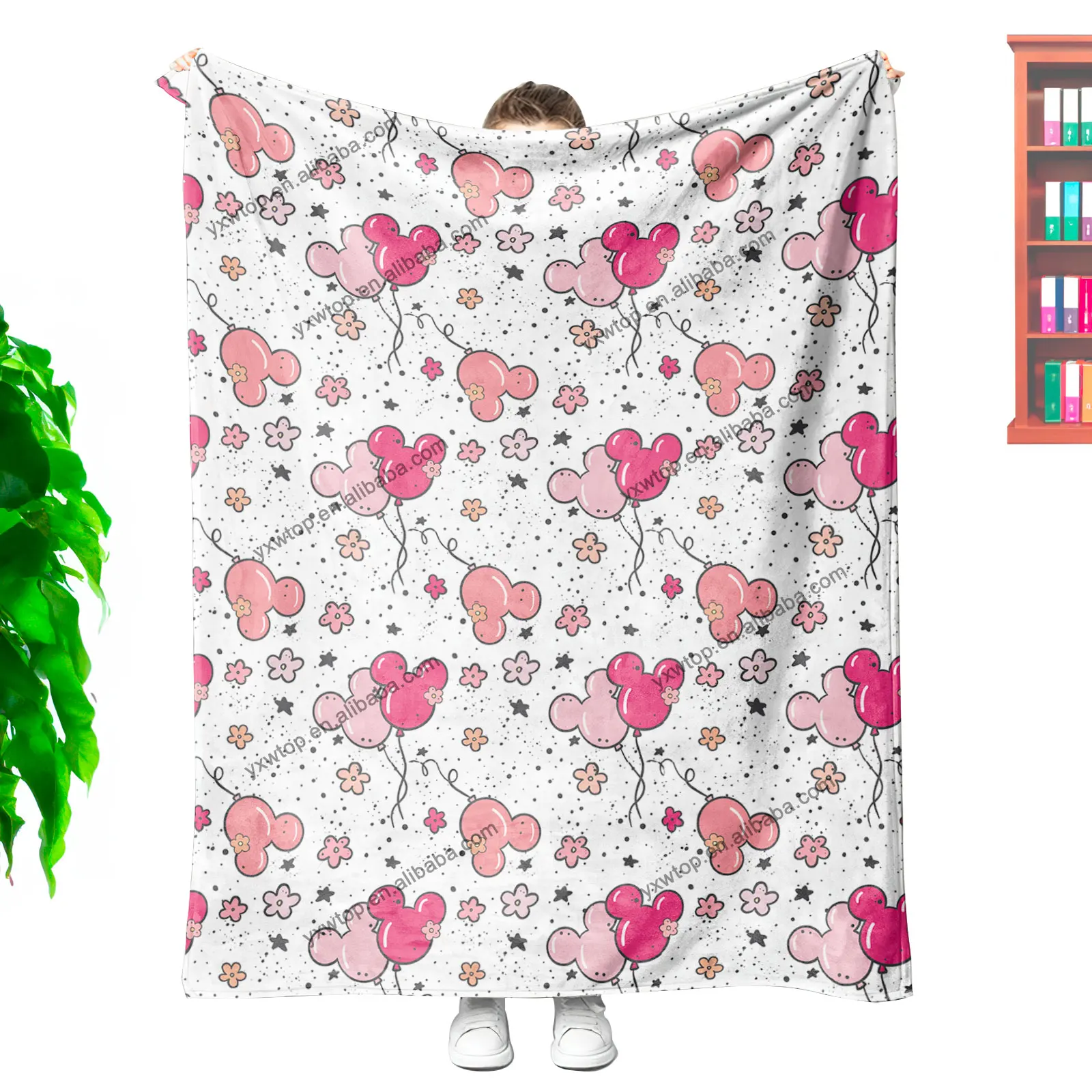 valentines day gift Wholesale Customized  cute micky mouse love pattern Valentine Sublimation Super Soft flannel Throw blankets