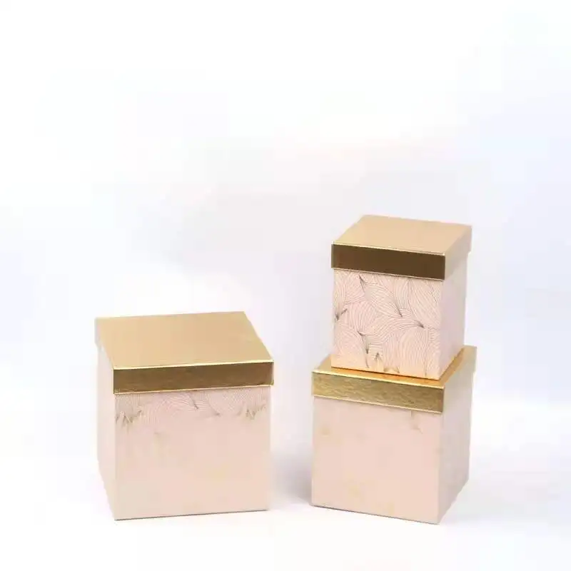 New Type 2023 Square High-end Gift Box Three-piece High-end Gold Foil Flat Flower World Package Box