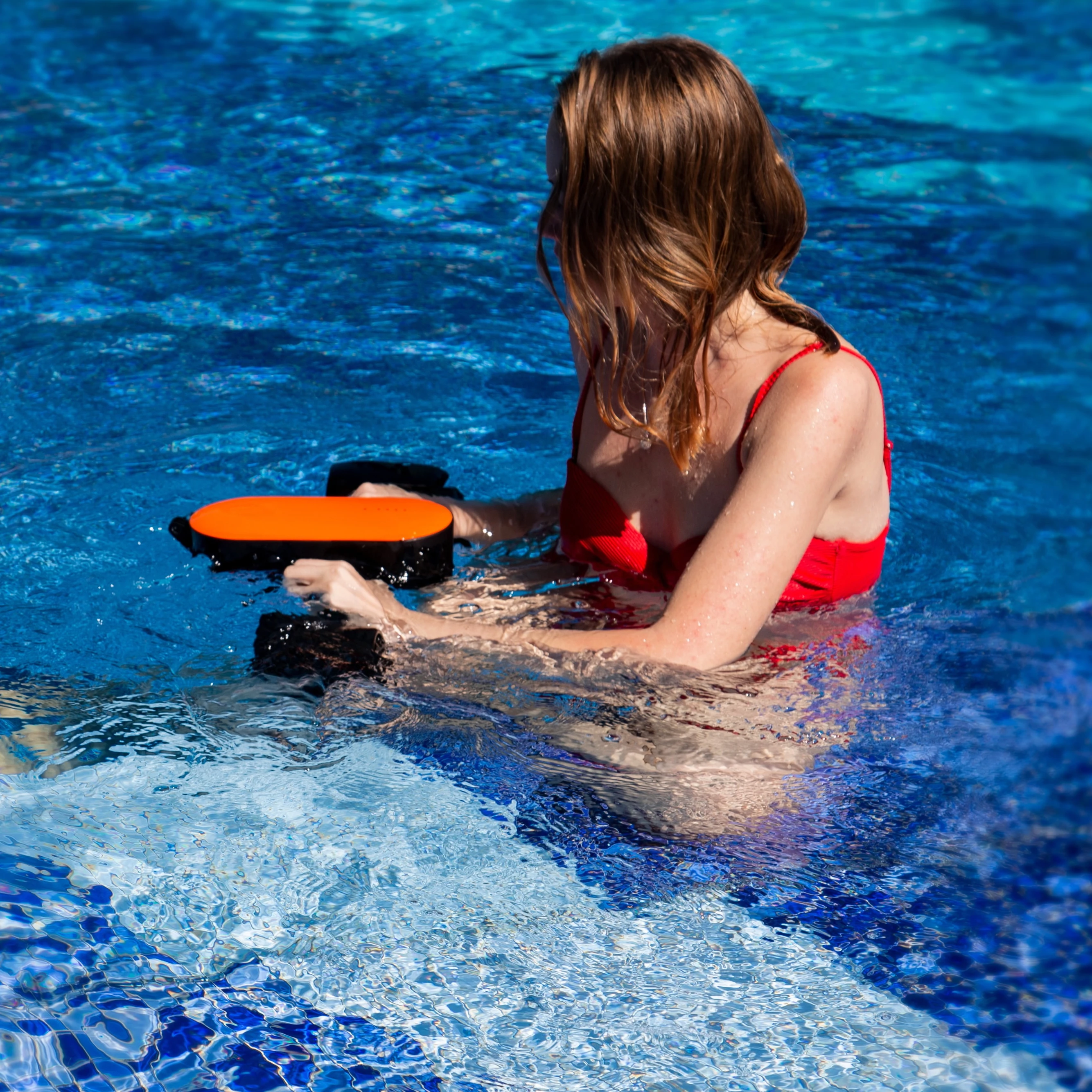 Sinodiving Sea Scooter Swimming Learner Portable Water Sport Electric Sea Scooter for Children Underwater Motorcycle Diving Pool