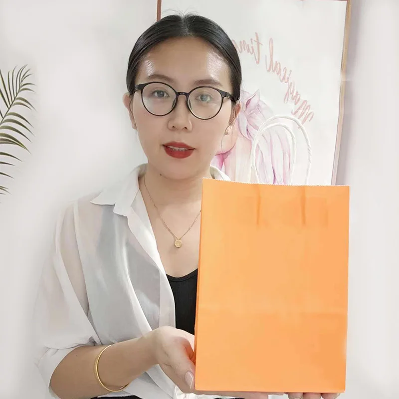 Restaurant Takeaway Custom Shopping Flat Twisted Handles Brown White Pink Black Custom Kraft Paper Bags with Your Own Logo