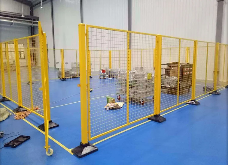 Industrial safety barrier fence weld mesh panel robot machine fencing