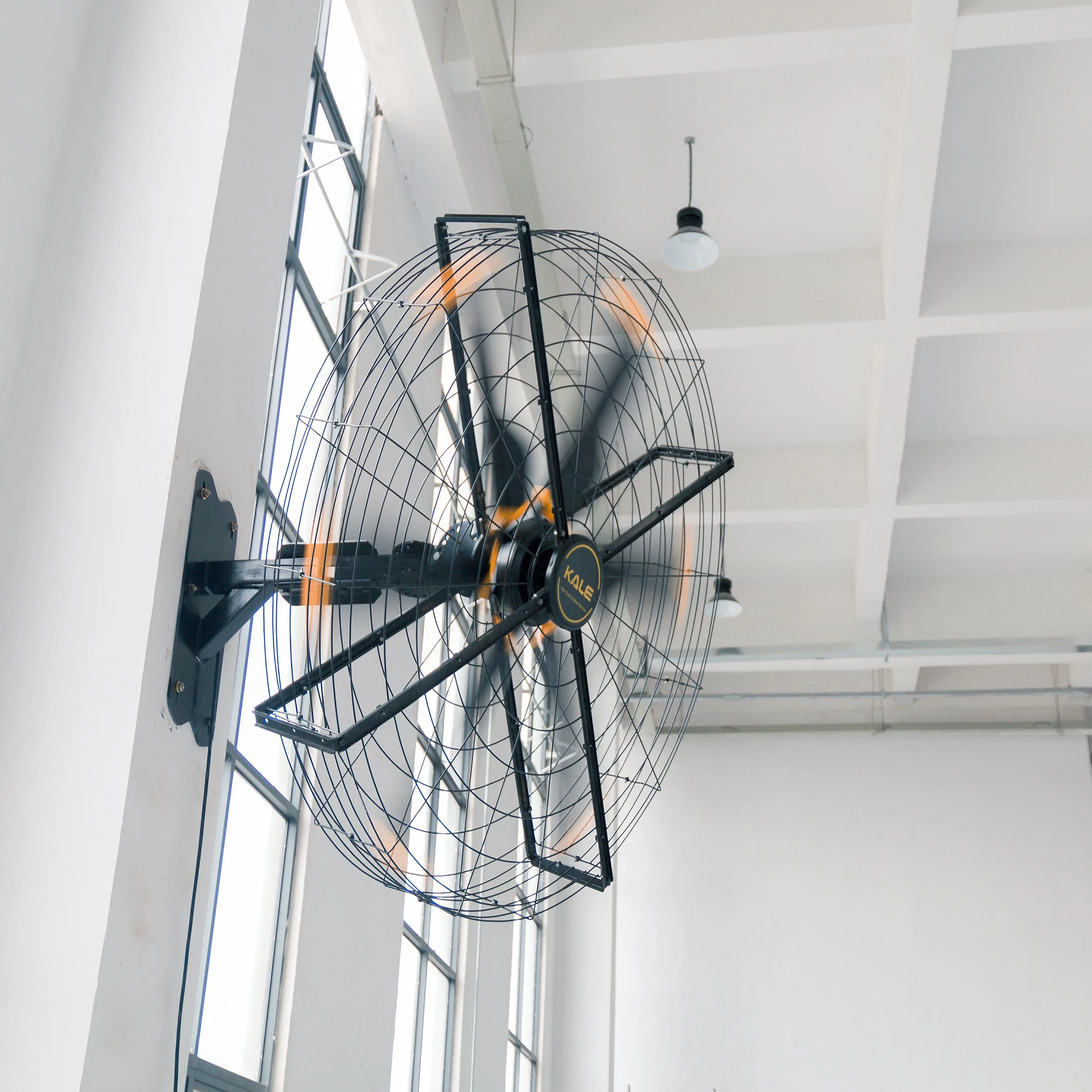 Factory Price 2m Diameter Big Size Industrial HVLS Wall Mount Fan