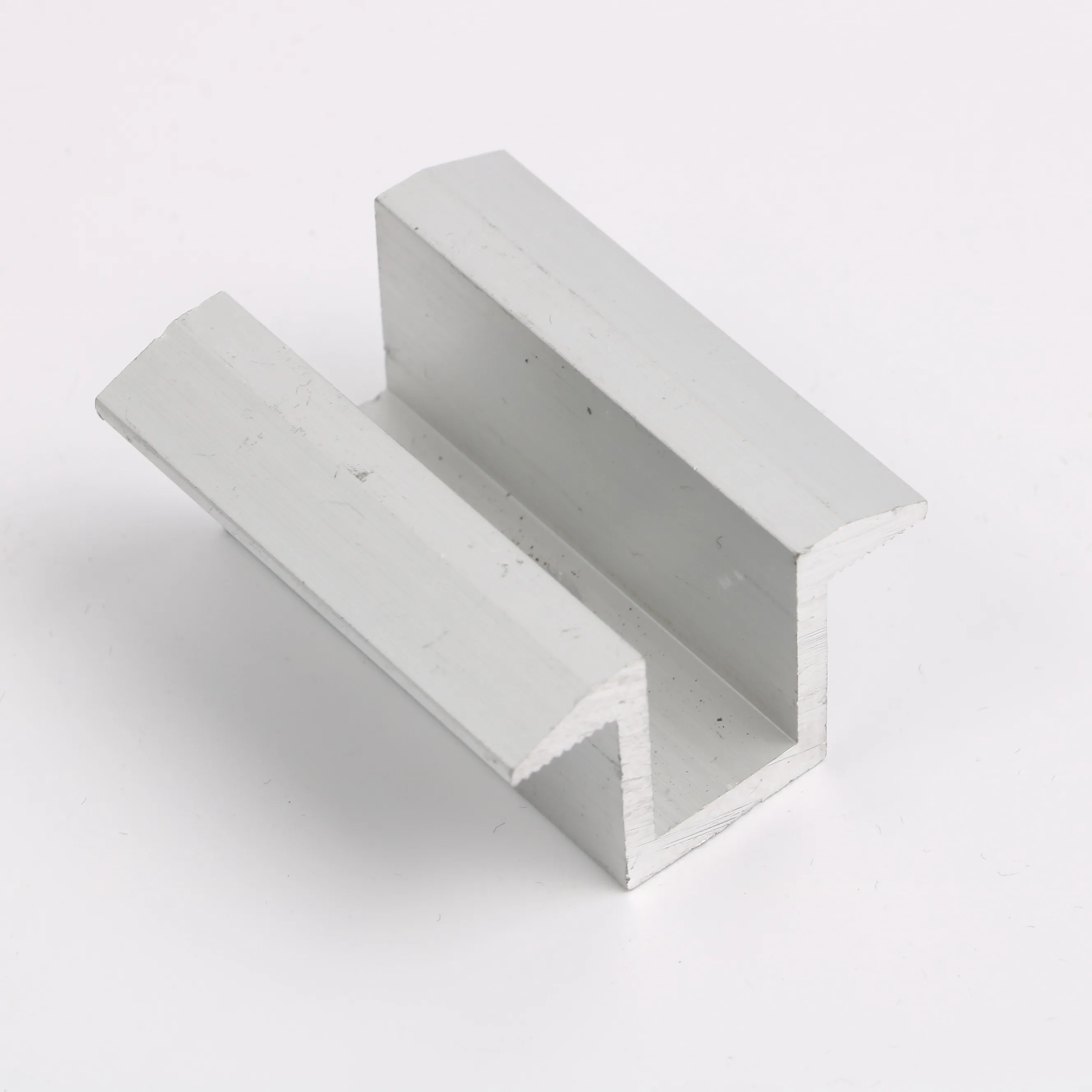  Widely Used Aluminum Structure Solar Bracket Clamp Mounting