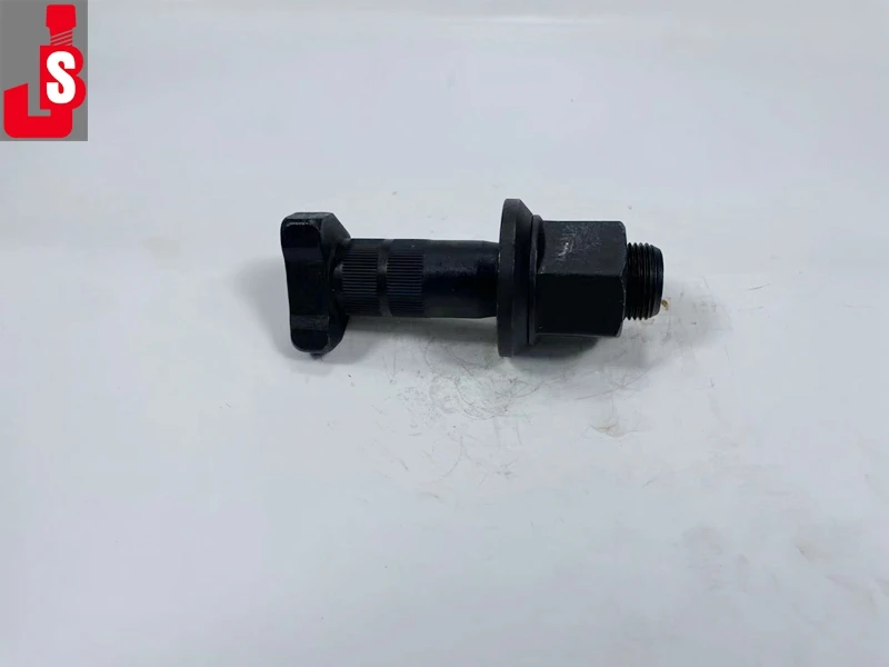 wheel bolt for sinotruk howo trucks steering system parts front wheel size 23*104MM new models