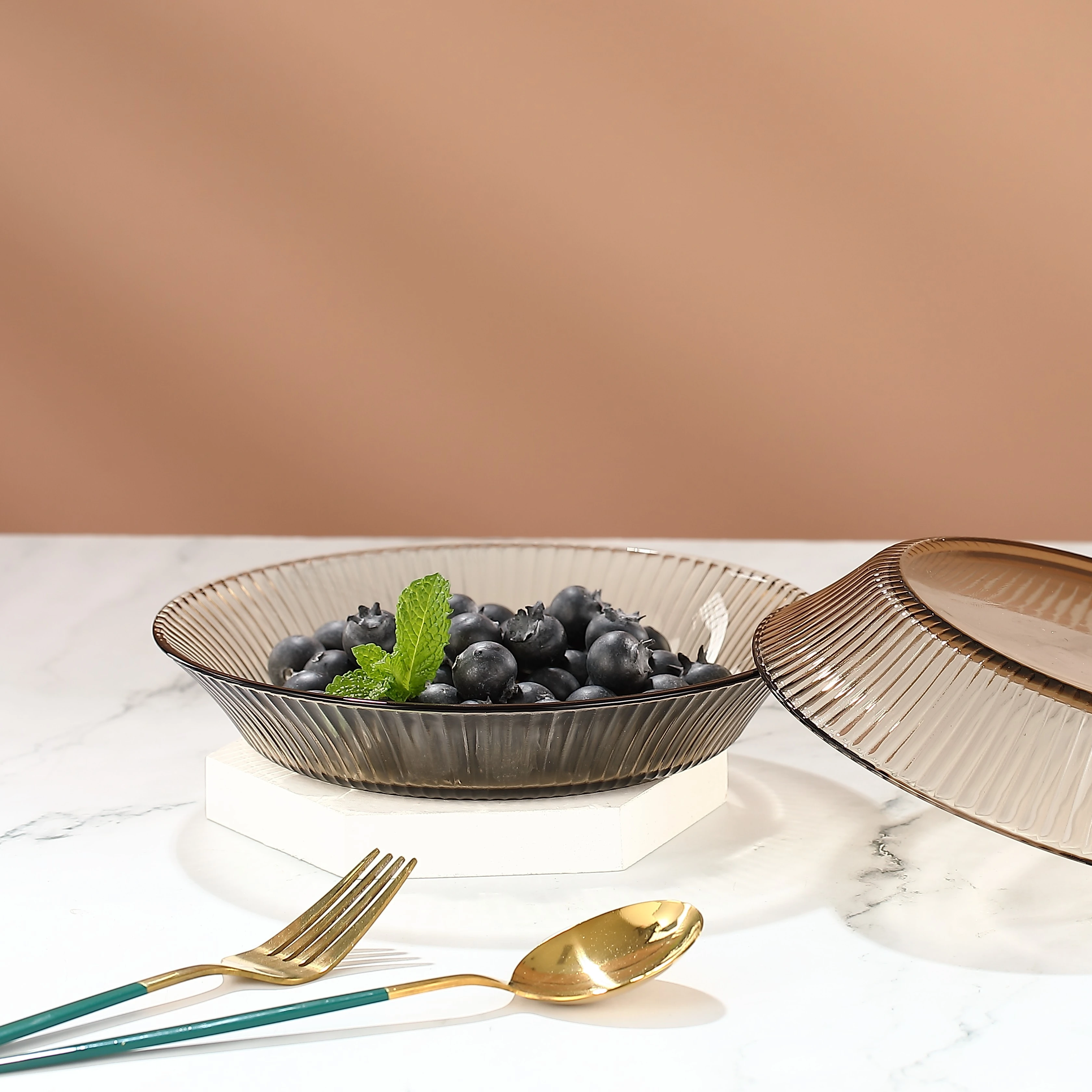 Luxury Mini Glass Plate Set Grey Vertical Polished Dishwasher Safe. Home Kitchen Parties. Classic Disposable Soup Mixing Dish