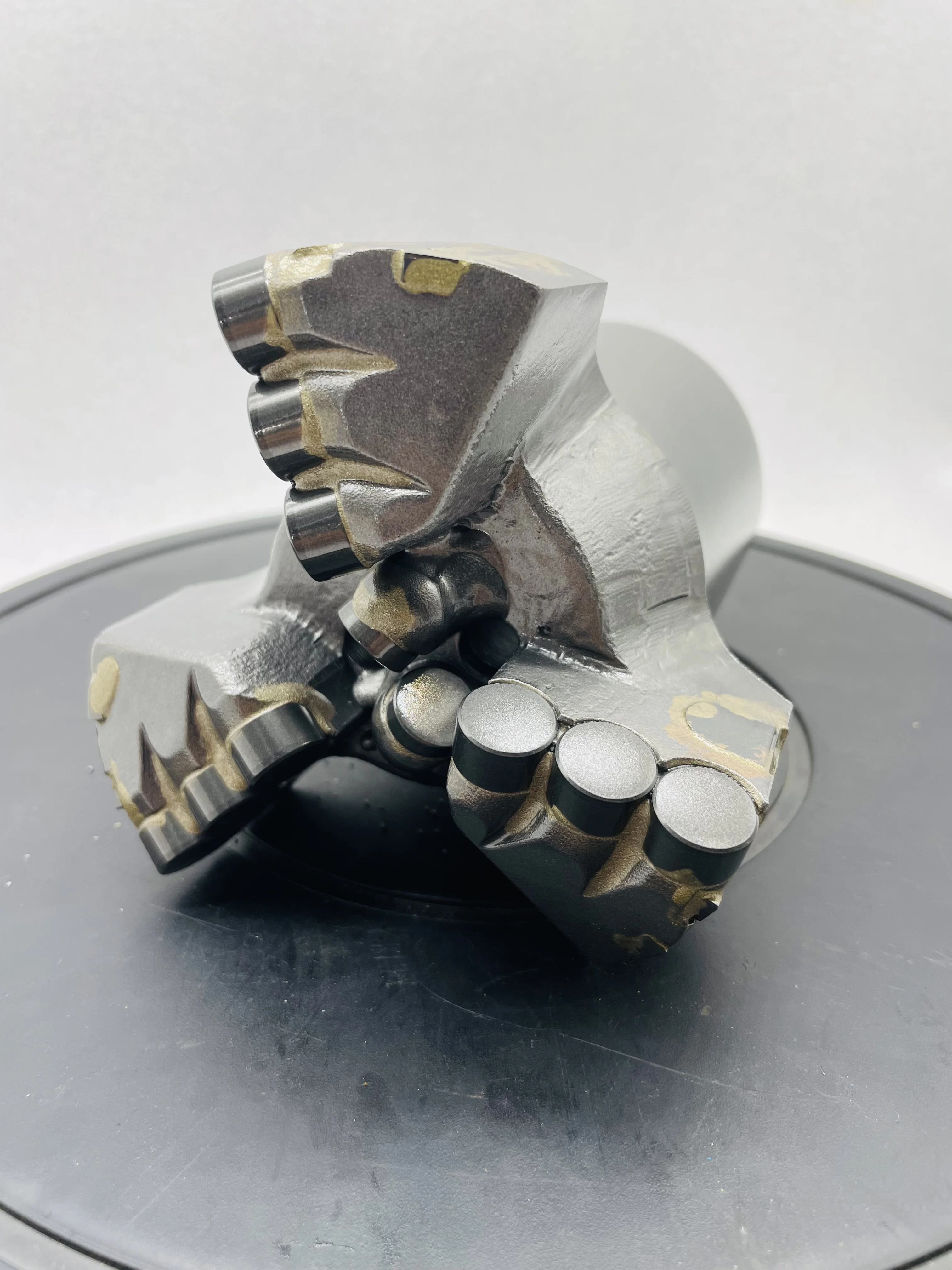 Size 91mm PDC concave drill bit thread 3 blades for hard rock formation