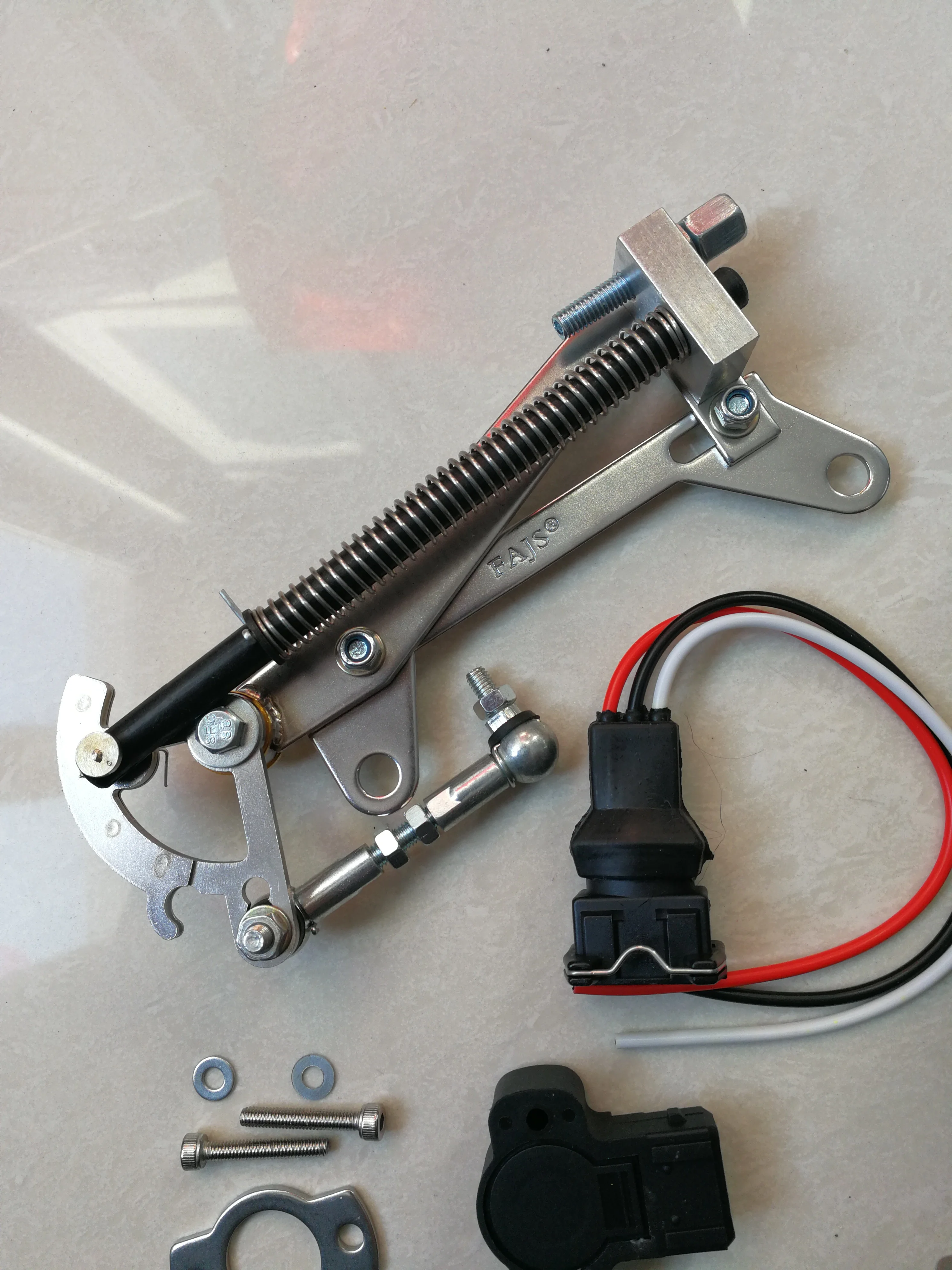 42DCOE  throttle body with horn   TPS  plug