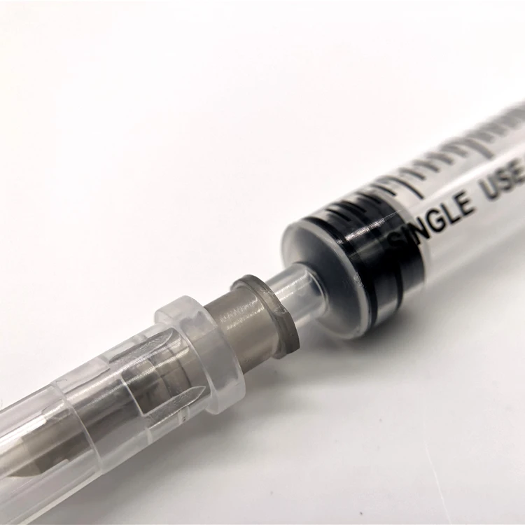 
 2 мл Luer скольжения одноразовый шприц с иглой и крышкой  