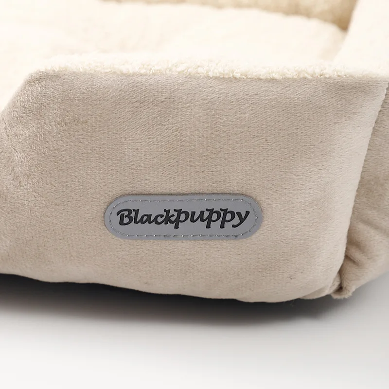 Comfortable And Soft High Quality 1.05kg Anti-Skid Mat Square Warm Calm Sleeping Safe Pet Nest Cat And Dog Mat Bed