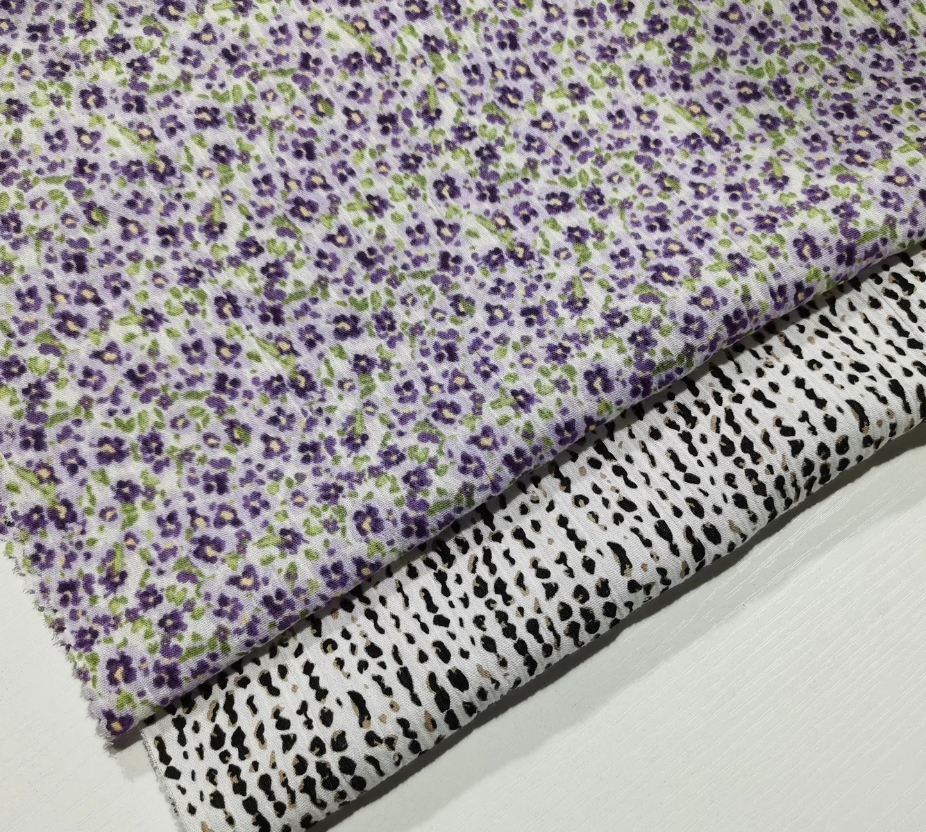 cotton flower leopard printed voile crepe fabric for garment dress customized