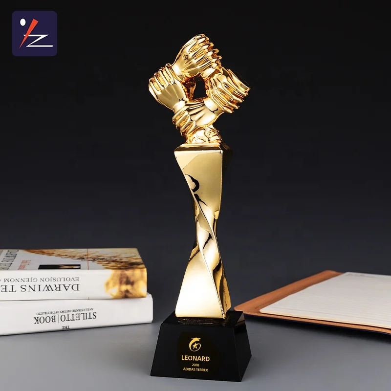 New creative trophy resin crystal trophy custom sports competition prize trophy