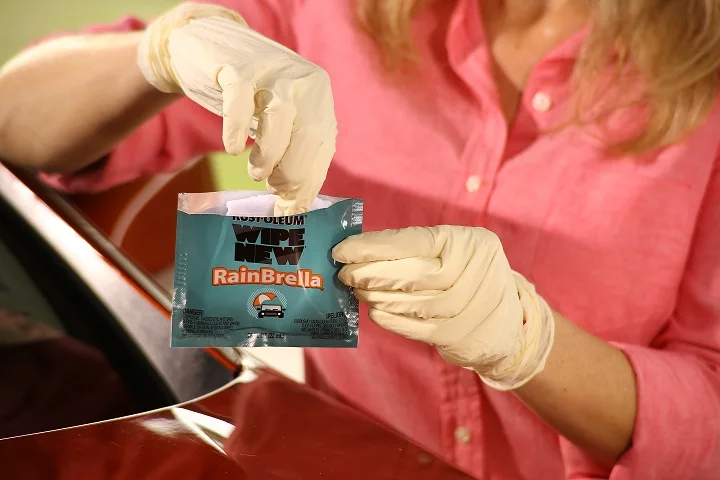 The Newest Design Rainbrella Windshield Rain Repellent Wipes For Your Car