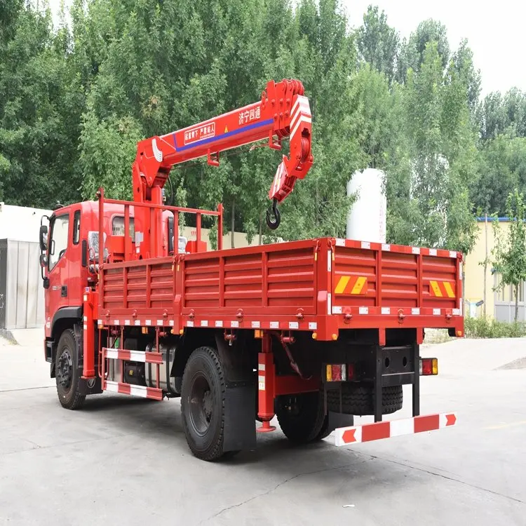 Guo Liu Dongfeng Changxing D3 single bridge 12 tons on board crane