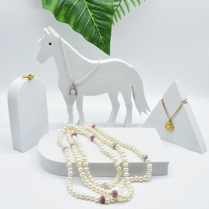 Yiscaxia the new listing ins Animal shape photo props for posing for jewelry beauty photography props background