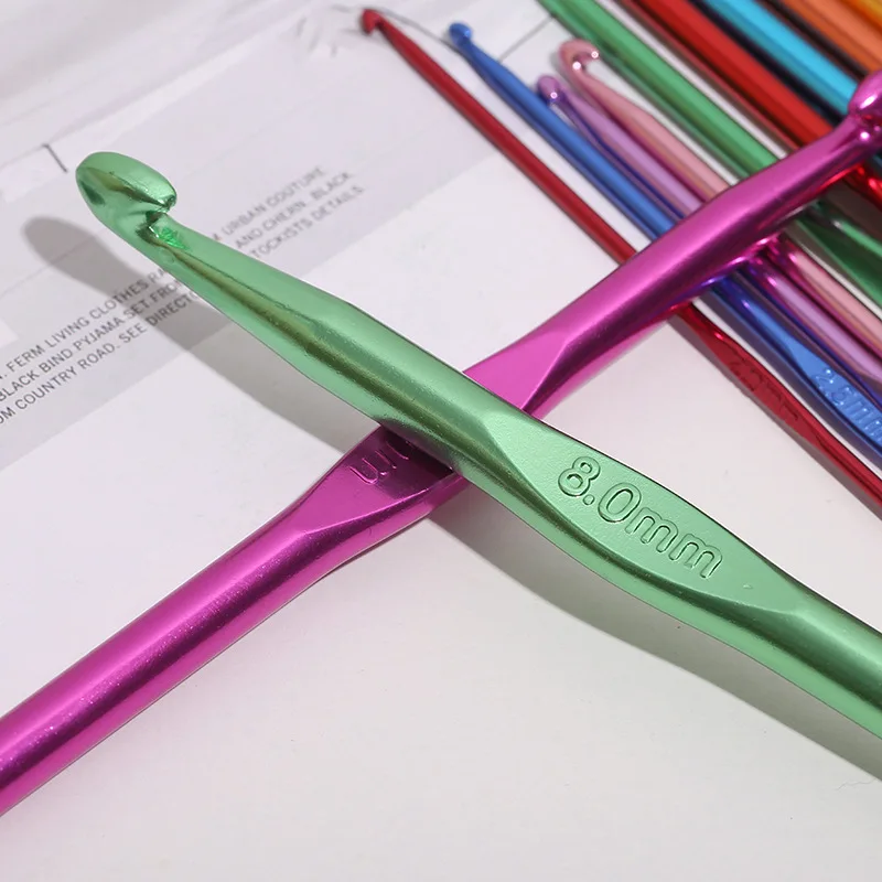 Yarn Craftsman Manufacturer Wholesale 2-10mm Aluminum Handle Crochet Hook Set Knitting Needles Hook For Crochet Yarn