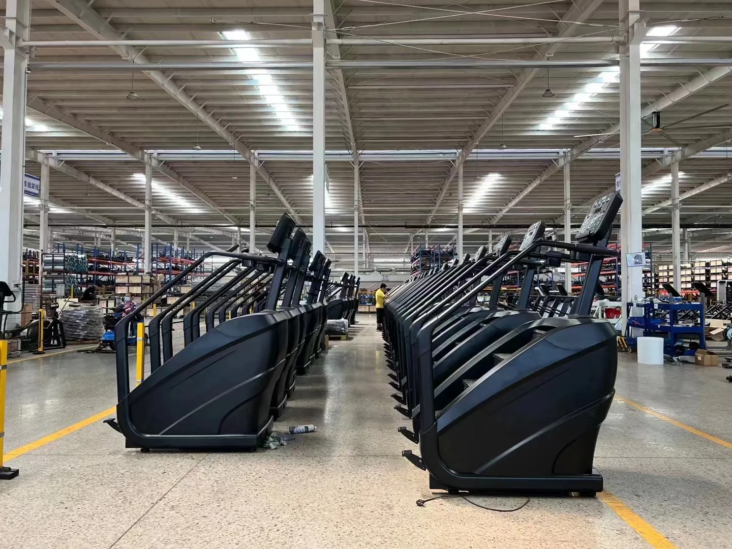 Hot Sale Gym Equipment Stair Master Step Climbing Household Mini Aerobic Stepper Exercise Machine in market