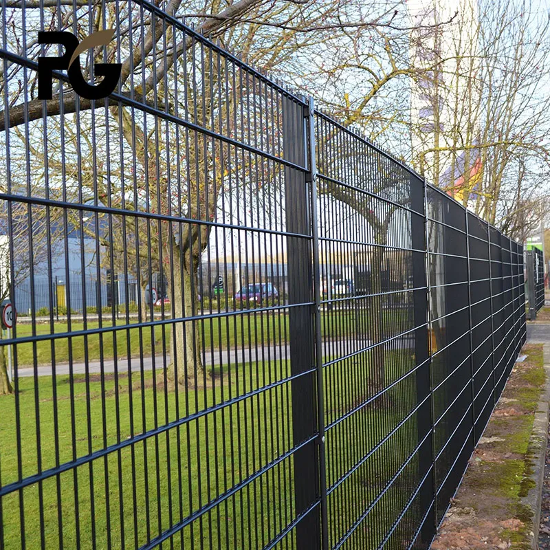 Waterproof  Customized  Manufacturer 2d Double Wire Fence 656 868 Mesh Fence Panels